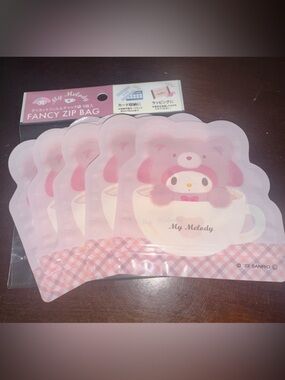 Sanrio My Melody Fancy Zip Bags (5)
